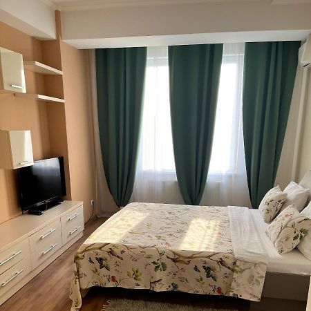 Stefan Cel Mare 1 Studio Kiszyniów Zewnętrze zdjęcie